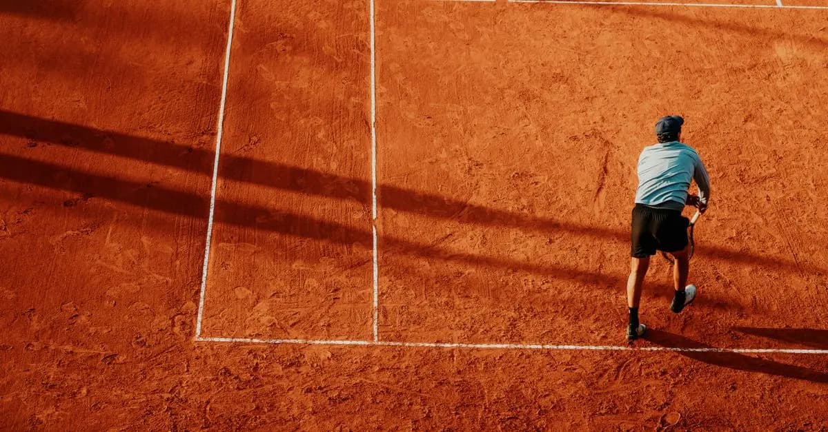 10 erreurs courantes à éviter pour progresser au tennis