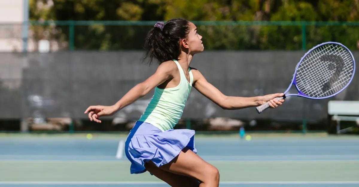 Les meilleures techniques pour perfectionner votre revers au tennis
